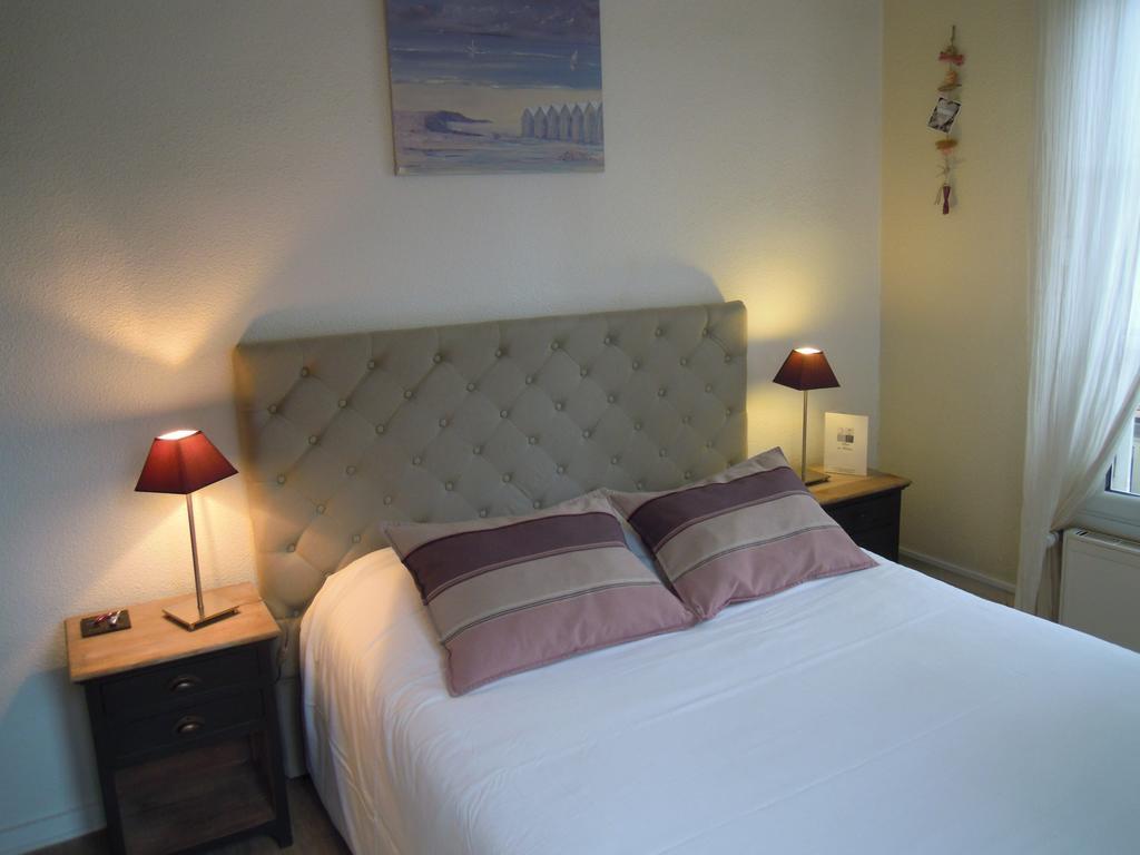 Hotel Des Falaises Villers-sur-Mer Pokój zdjęcie
